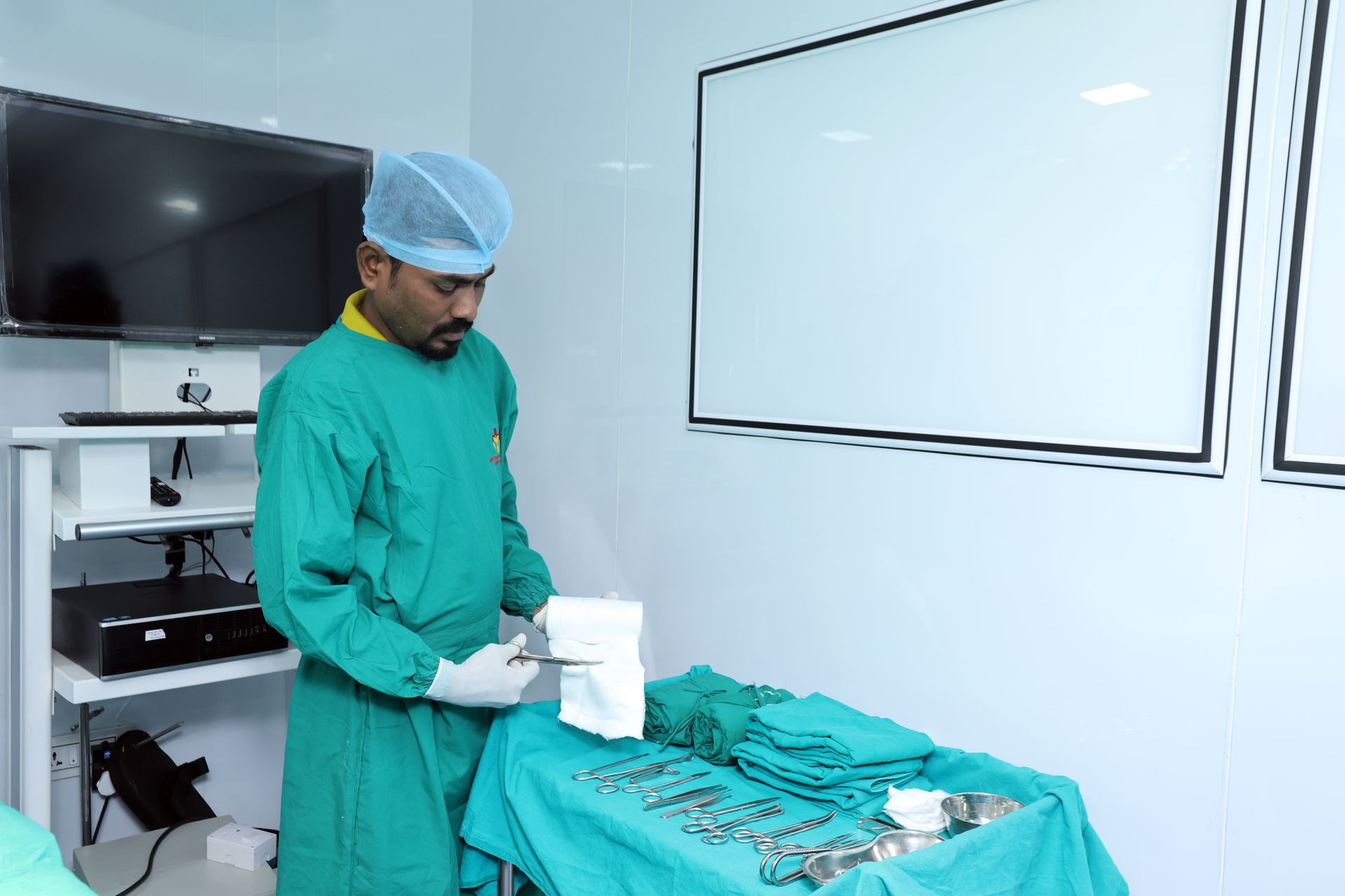 Surgical Instruments Prep